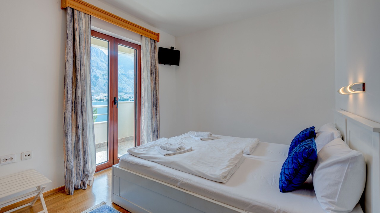 Photo of Bedroom in Kotor