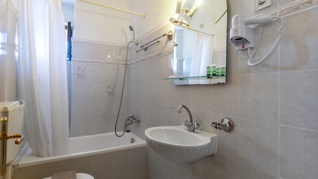 Photo of Bathroom in Kastraki