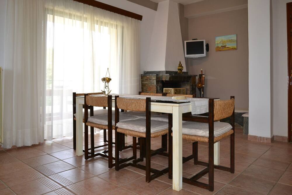 Photo of Kitchen in Marathon