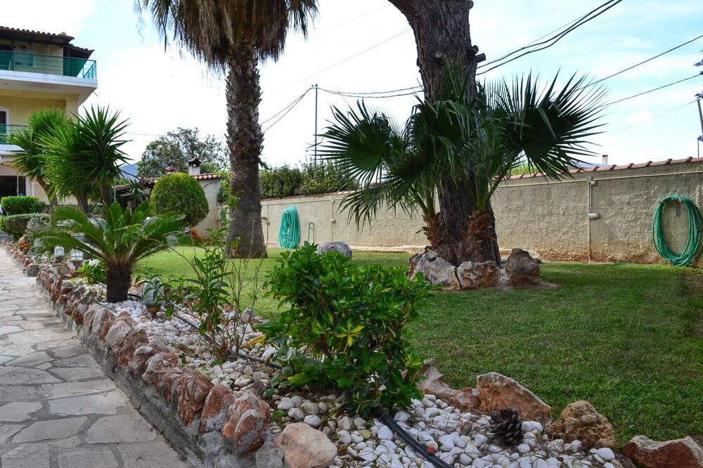 Photo of Outdoor in Marathon