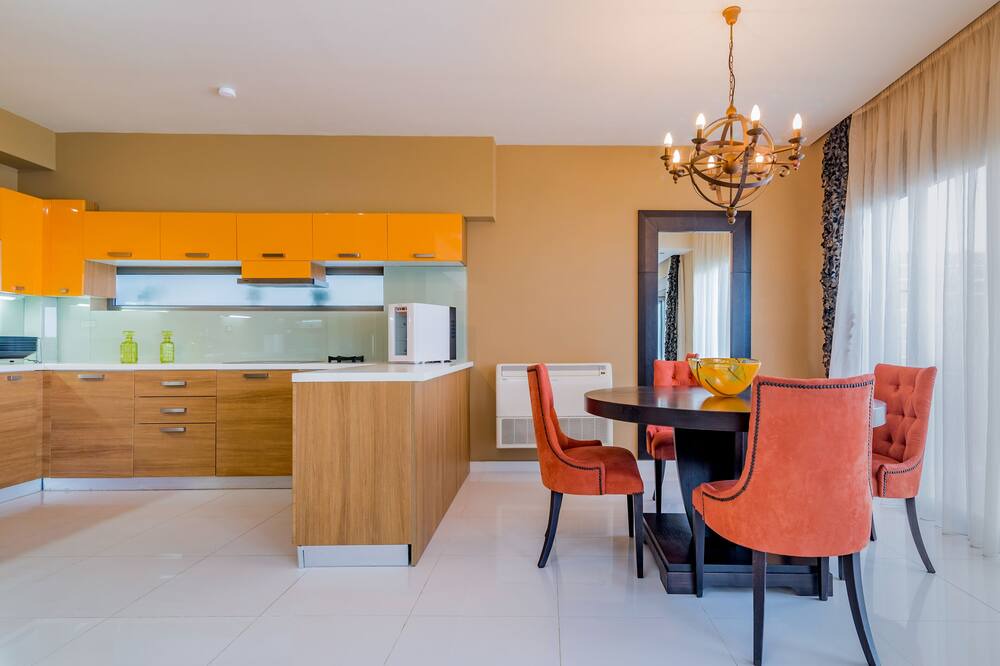 Photo of Kitchen in Neromilos