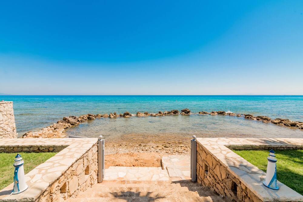 Photo of Others in Neromilos