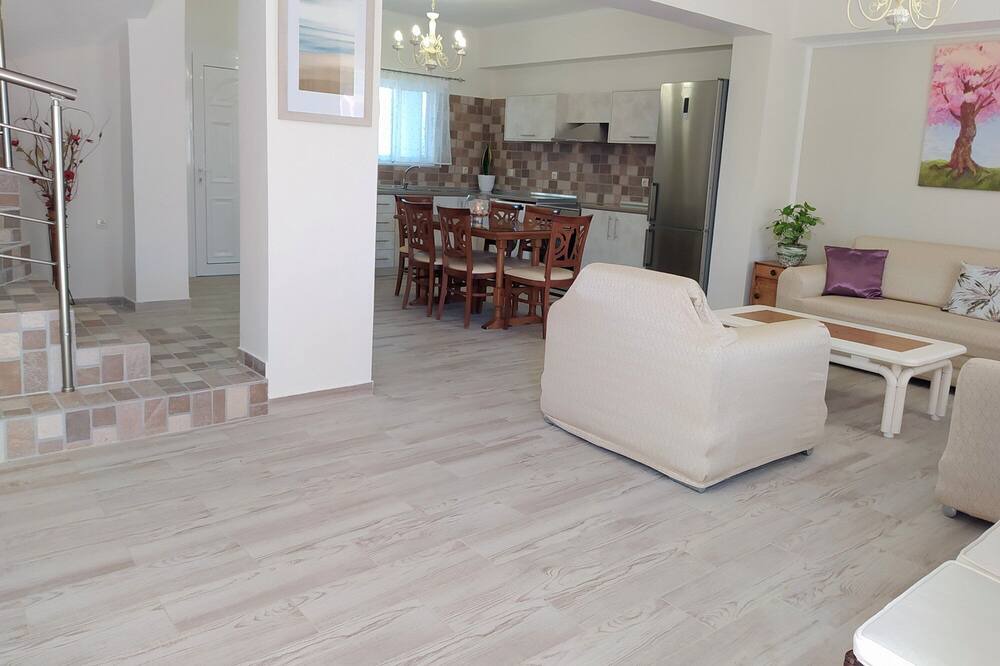 Photo of Livingroom in Ag. Georgios