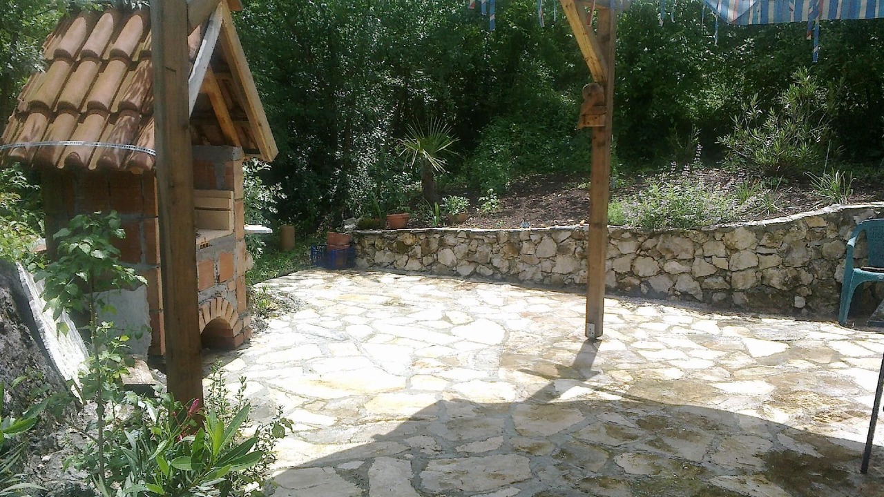 Photo of Outdoor in Karuc