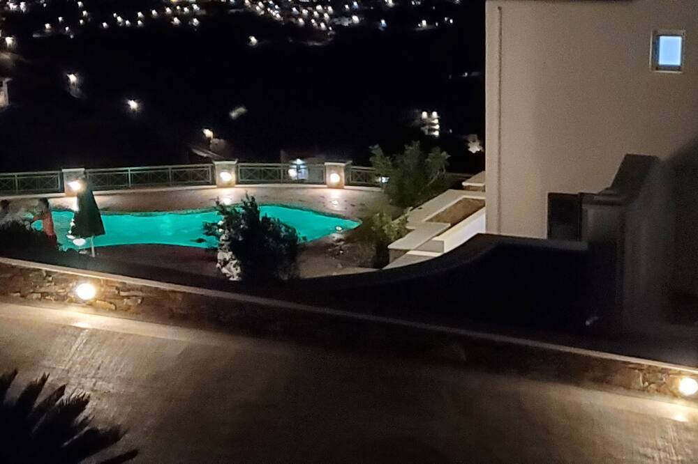 Photo of Outdoor in Ios Town