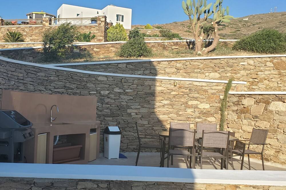 Photo of Outdoor in Ios Town