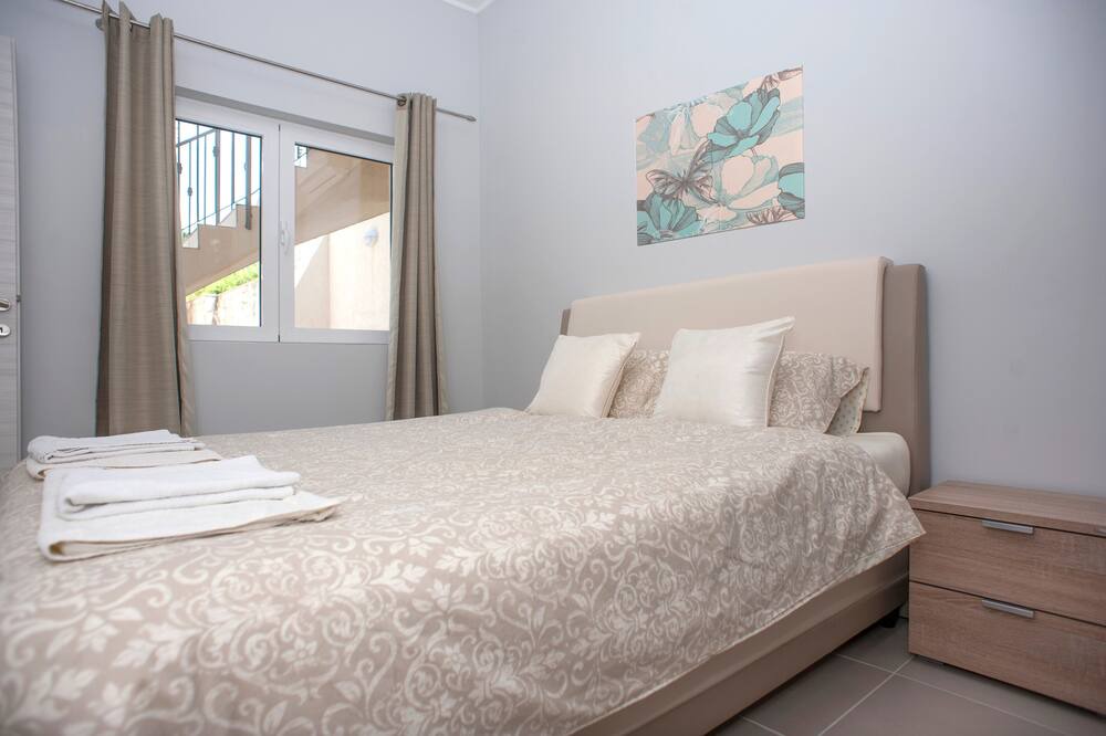Photo of Bedroom in Prcanj