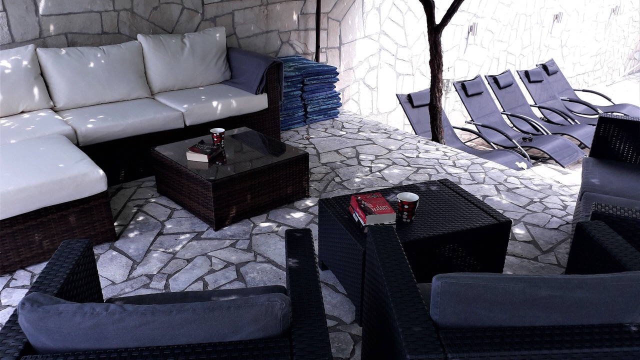 Photo of Patio Balcony in Podi