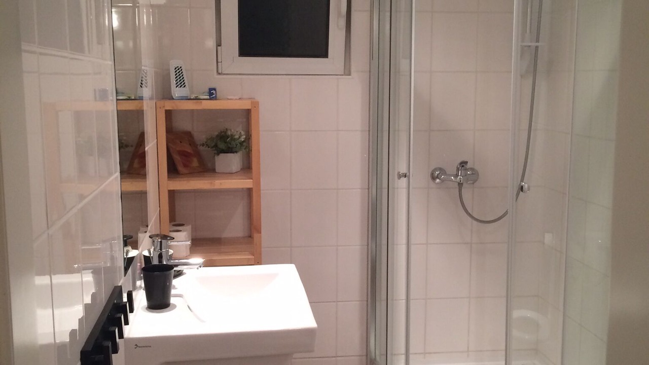 Photo of Bathroom in Podi