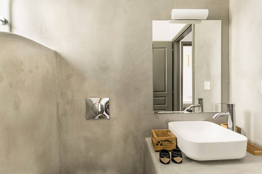 Photo of Bathroom in Kithnos