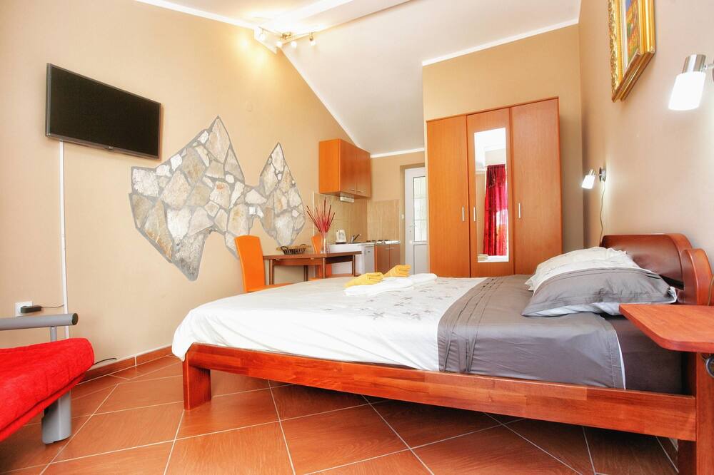 Photo of Bedroom in Muo