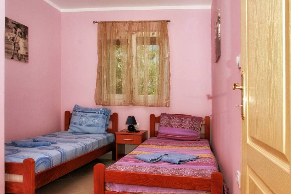 Photo of Bedroom in Muo