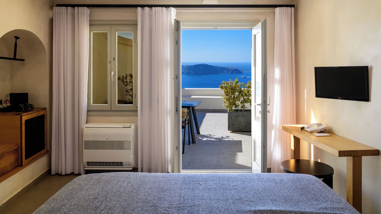 Photo of Bedroom in Imerovigli