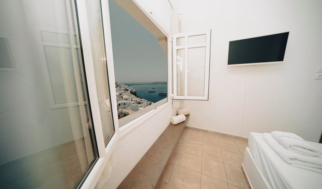 Photo of Bedroom in Firostefani