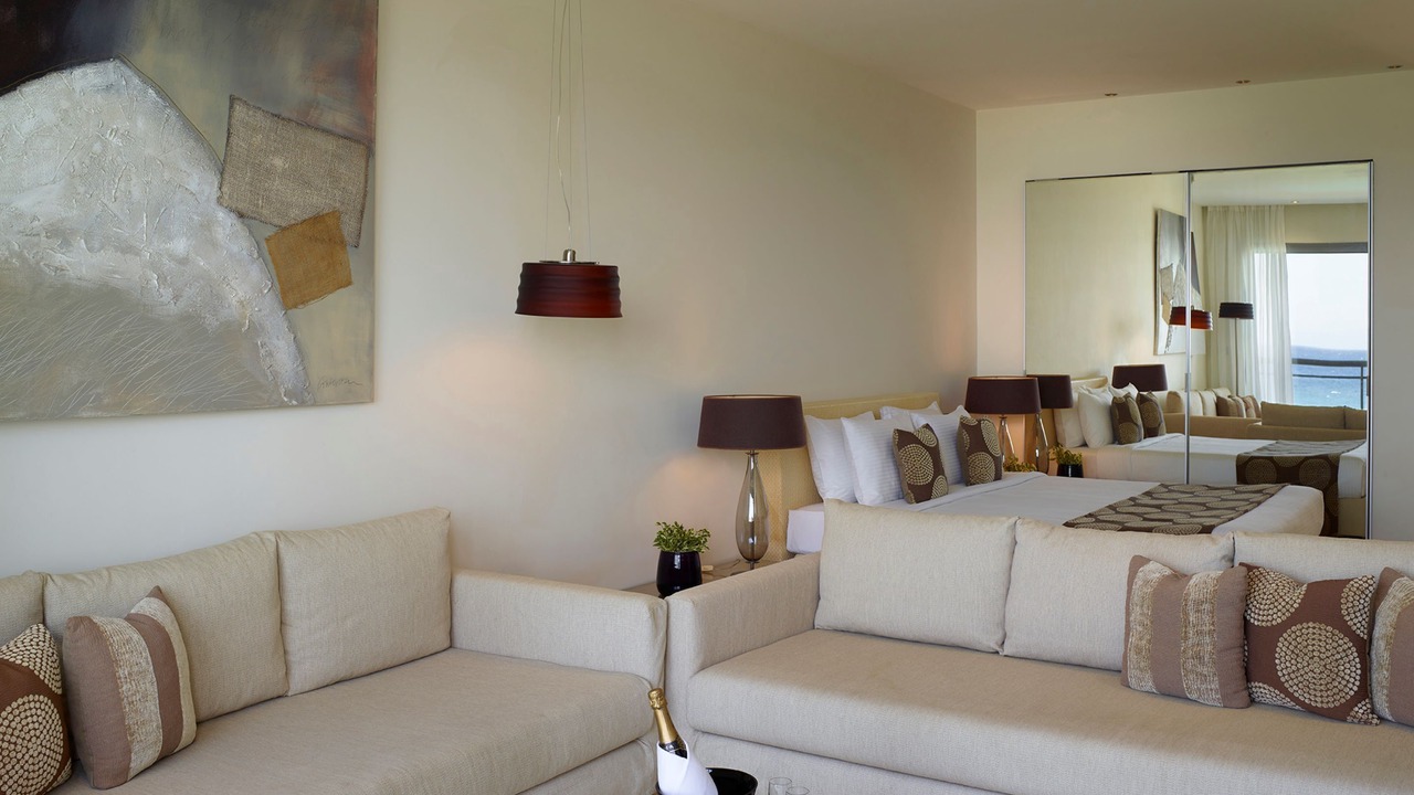 Photo of Outdoor in Ixia