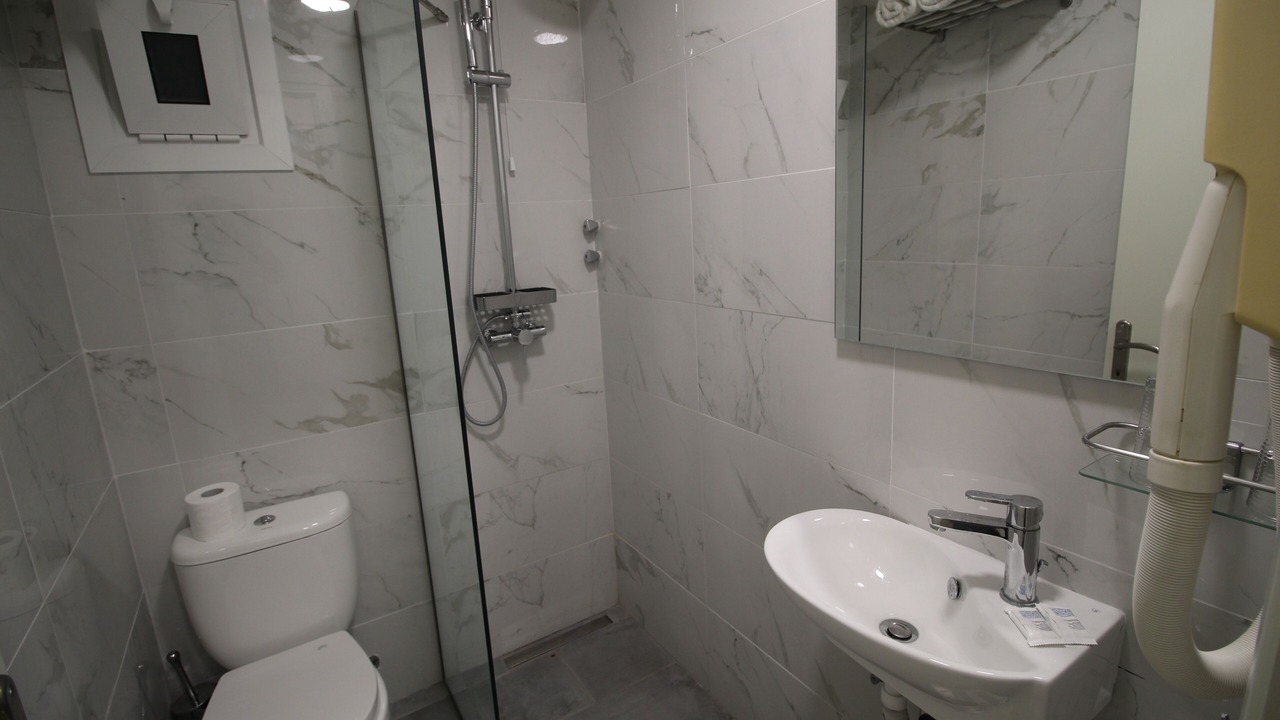Photo of Bathroom in Messonghi