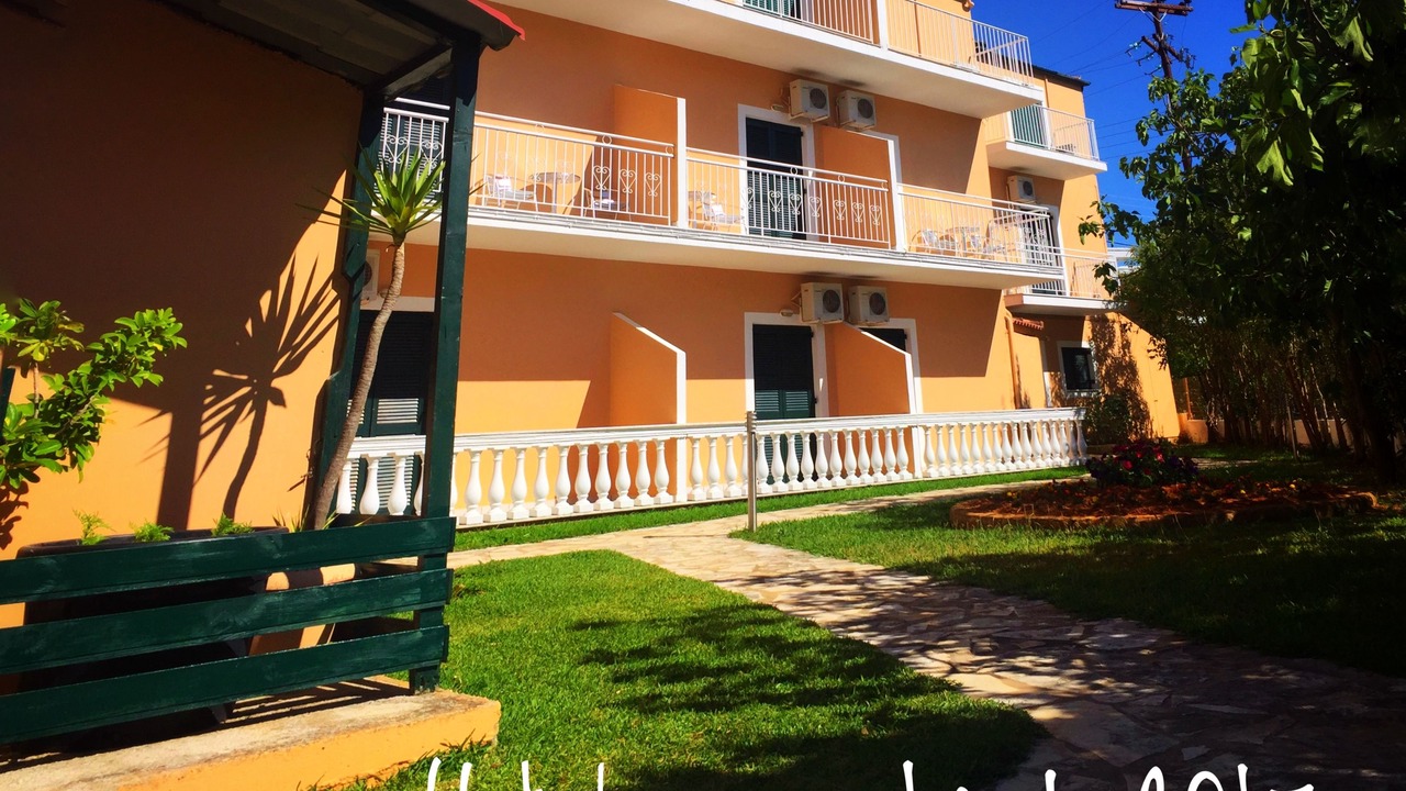 Photo of Patio Balcony in Messonghi