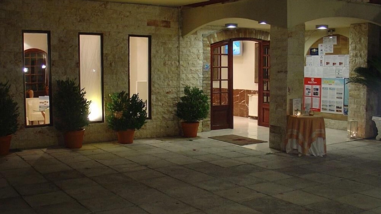Photo of Outdoor in Perama