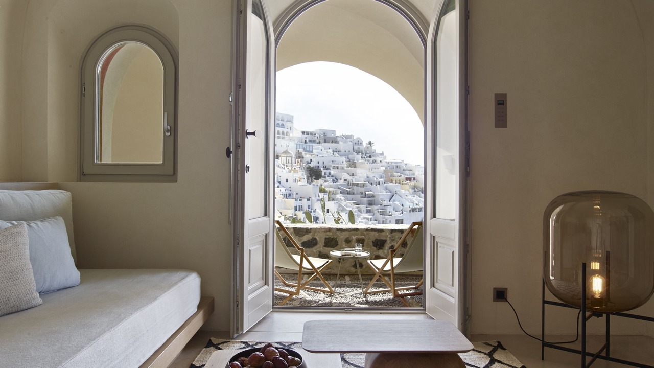 Photo of Others in Fira