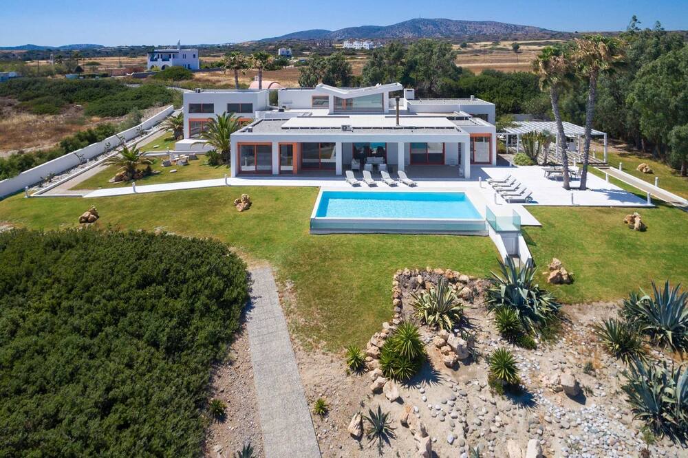 Photo of Outdoor in Lahania