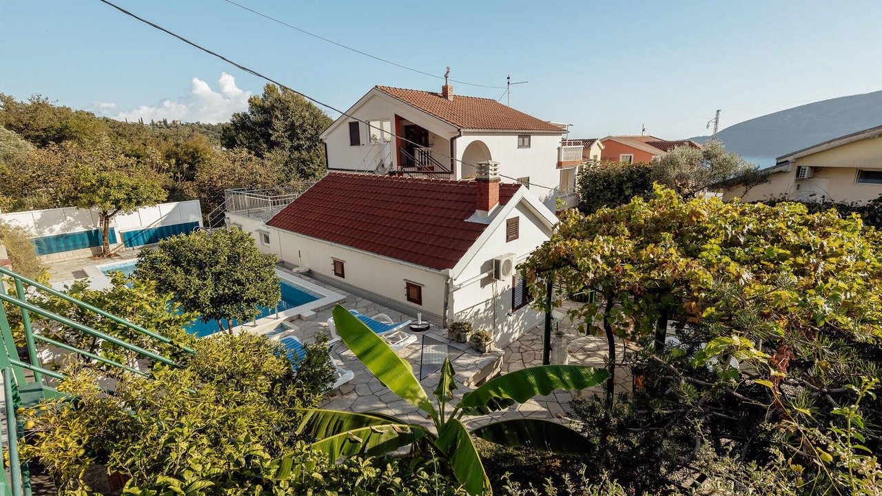 Photo of Outdoor in Topla