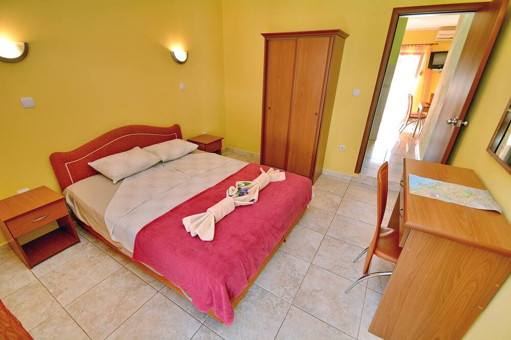 Photo of Bedroom in Lepetane