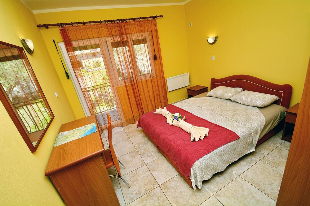 Photo of Bedroom in Lepetane