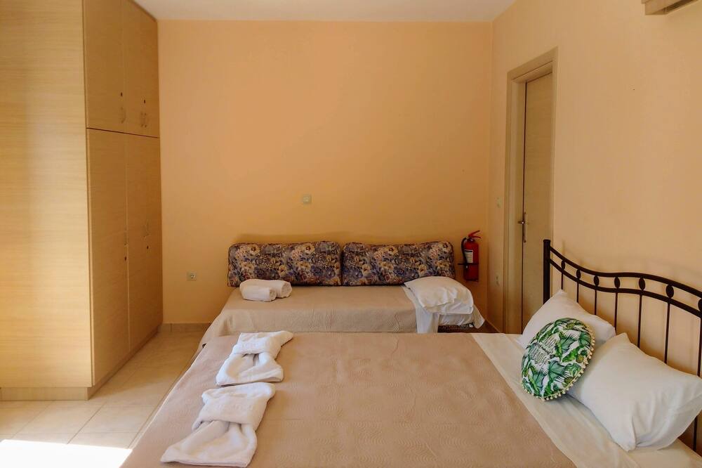 Photo of Bedroom in Razata