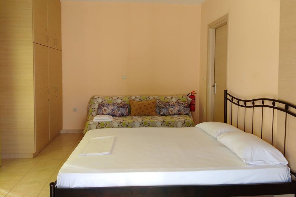 Photo of Bedroom in Razata