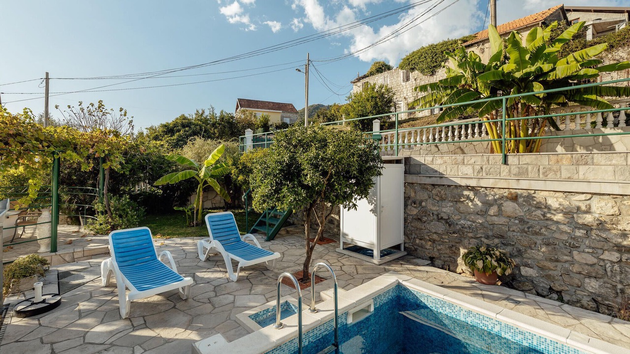 Photo of Outdoor in Topla