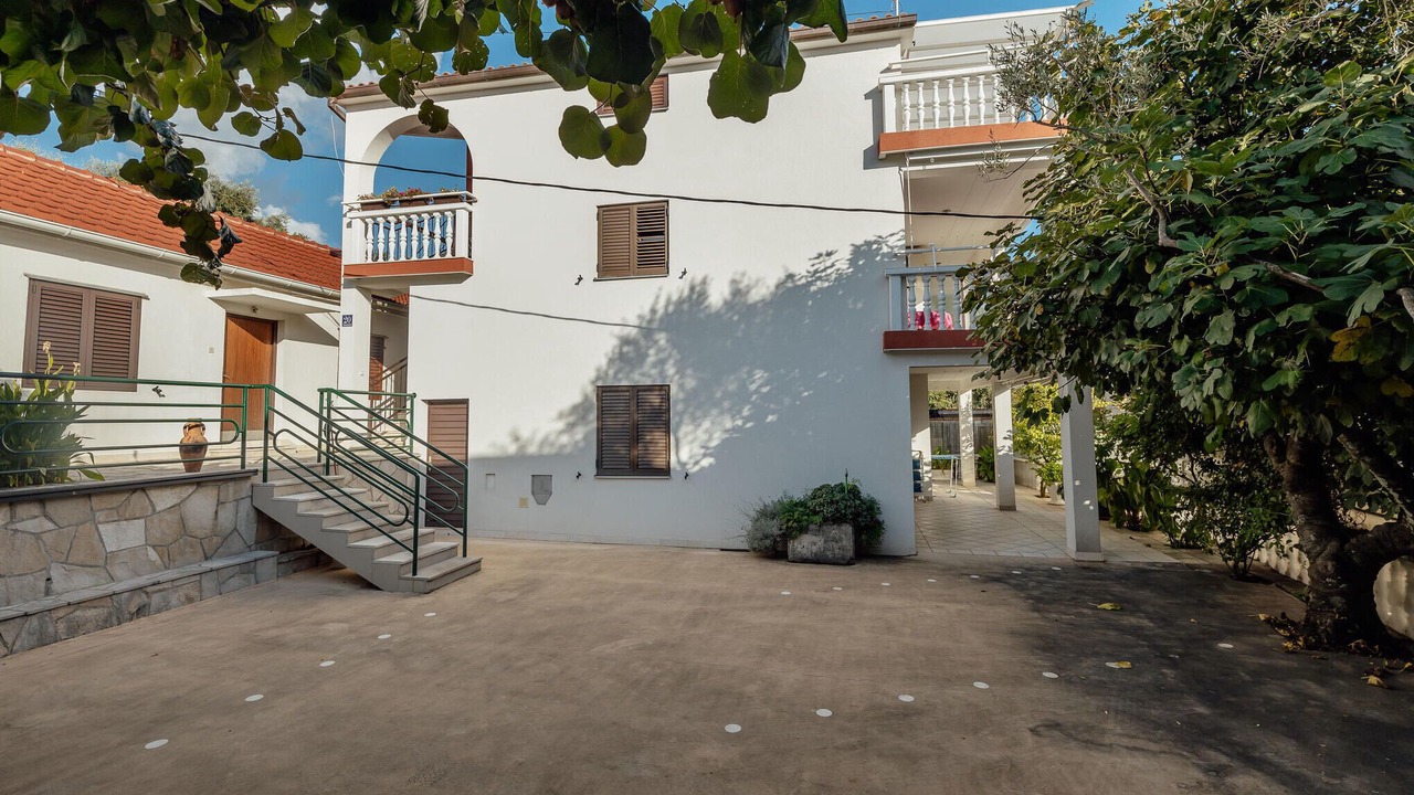 Photo of Outdoor in Topla