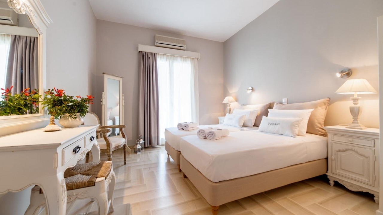 Photo of Bedroom in Parikia