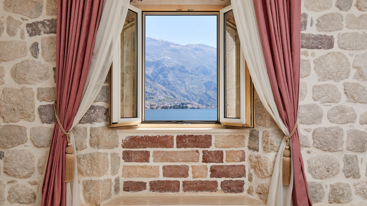 Photo of Bedroom in Kotor