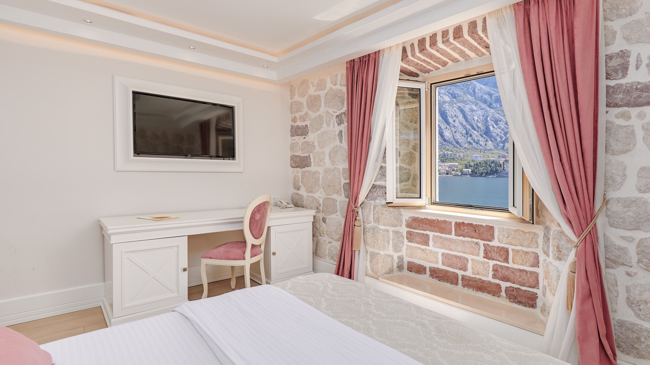 Photo of Bedroom in Kotor