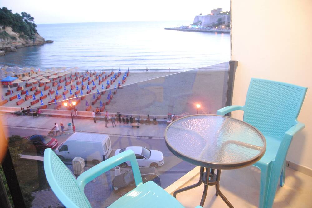Photo of Patio Balcony in Rana