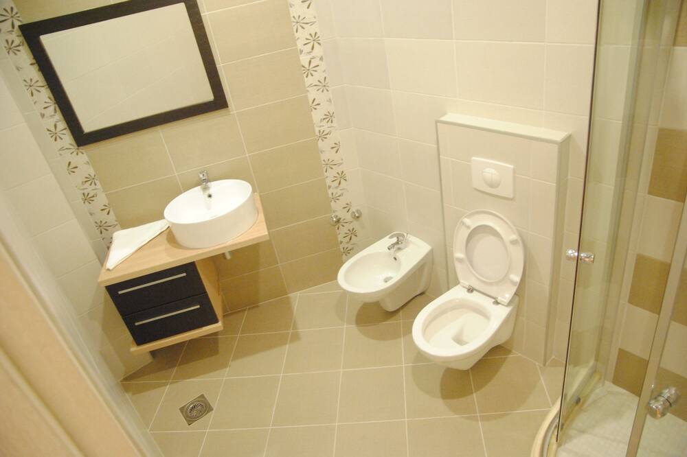 Photo of Bathroom in Rana