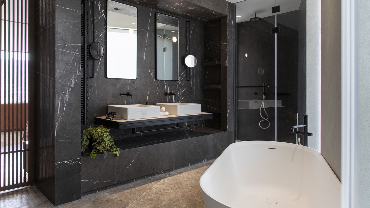 Photo of Bathroom in Monastiraki