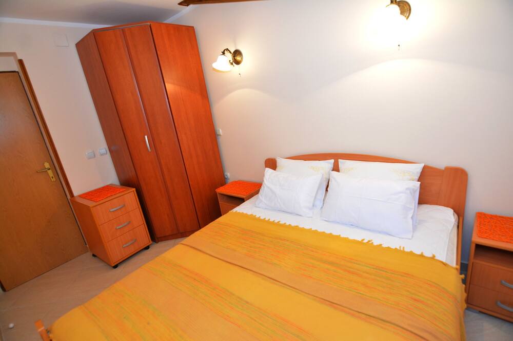 Photo of Bedroom in Skaljari