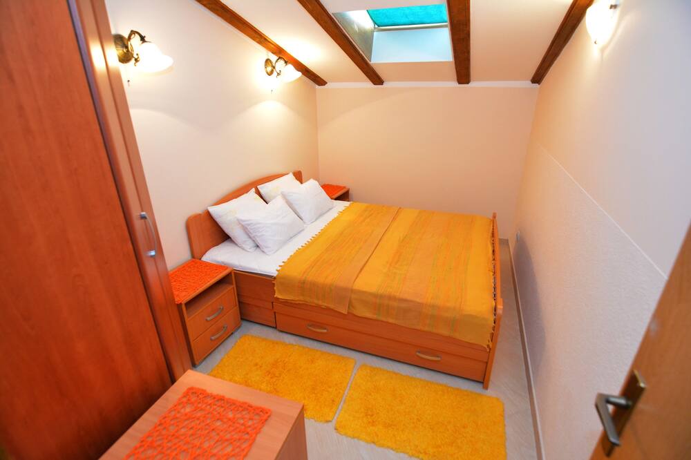Photo of Bedroom in Skaljari