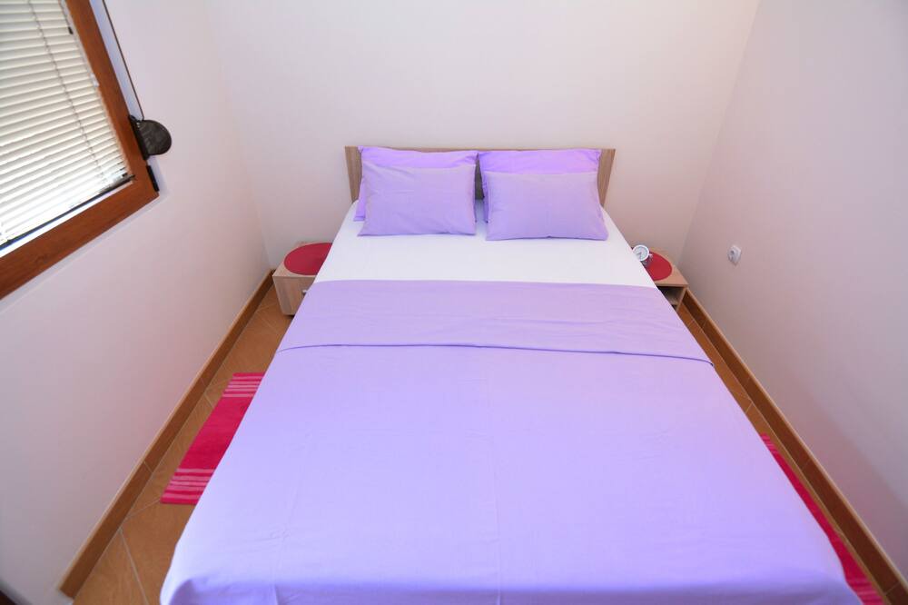 Photo of Bedroom in Skaljari
