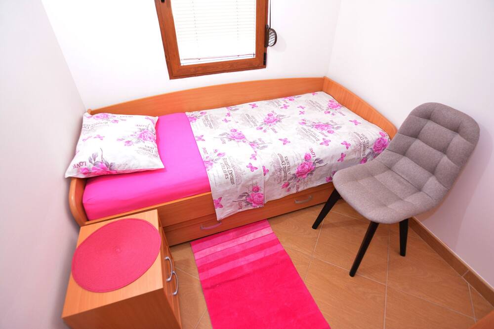 Photo of Bedroom in Skaljari