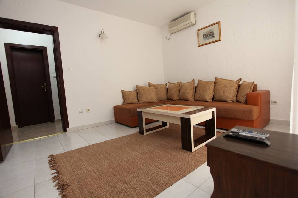Photo of Livingroom in Maini