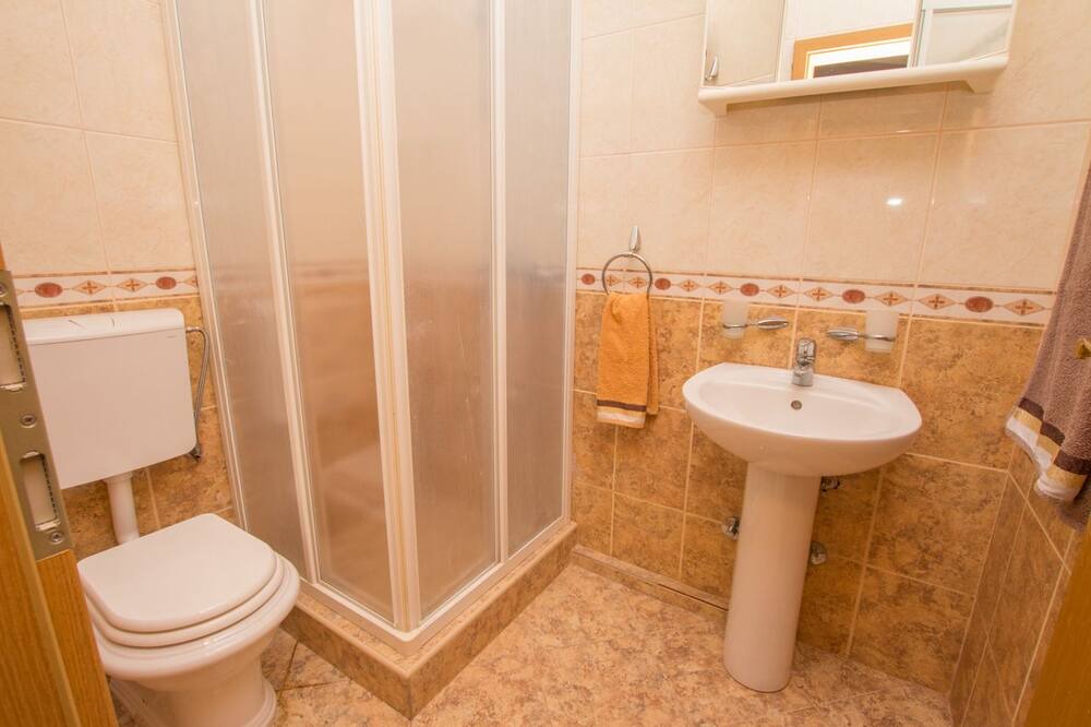 Photo of Bathroom in Sutomore
