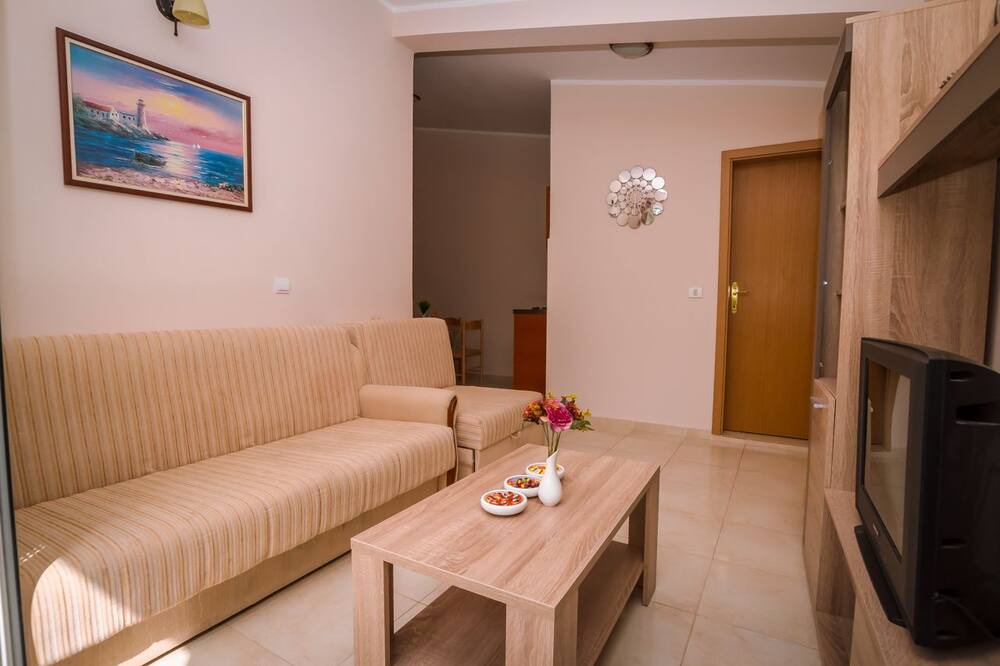 Photo of Livingroom in Sutomore