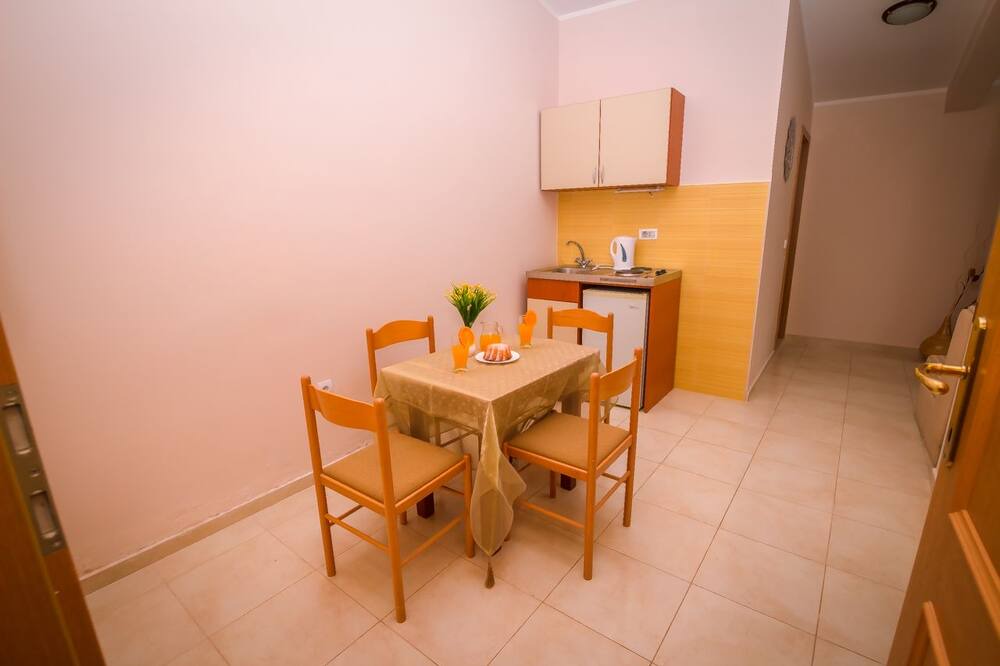 Photo of Kitchen in Sutomore