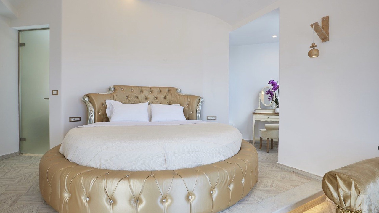 Photo of Bedroom in Messaria