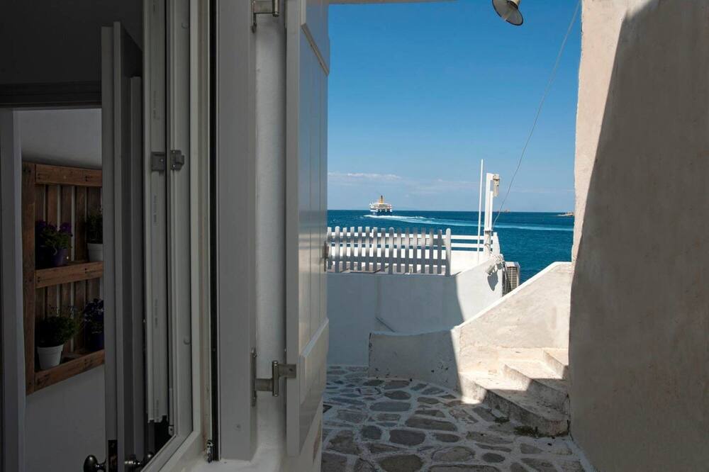 Photo of Patio Balcony in Parikia