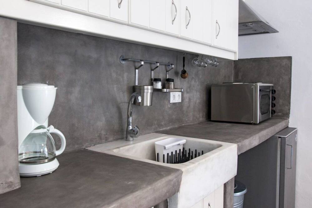 Photo of Kitchen in Parikia