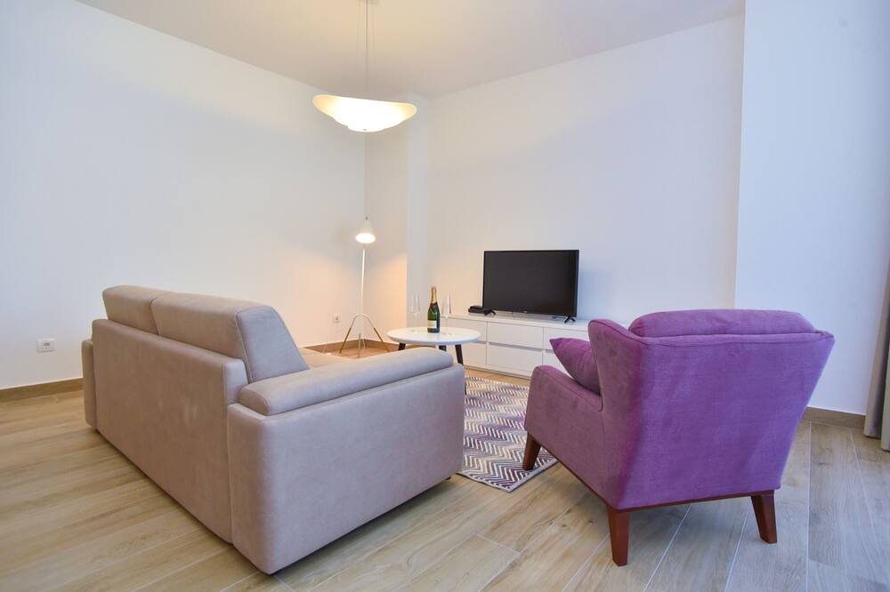 Photo of Livingroom in Budva