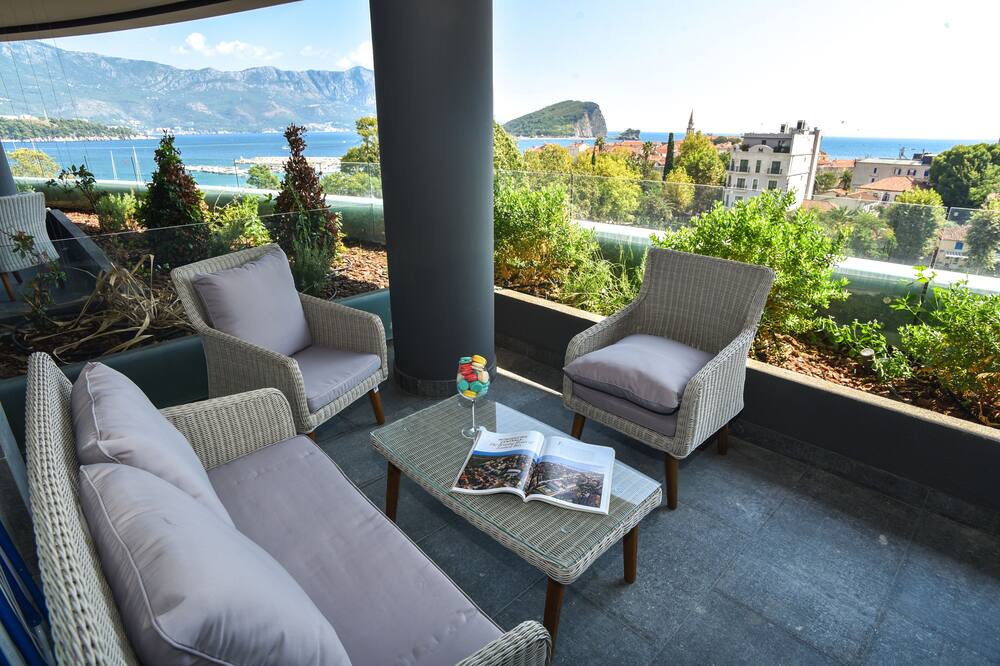 Photo of Patio Balcony in Budva